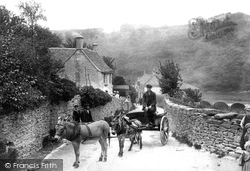 The Village 1910, Chalford