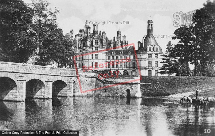 Photo of Chambord, Chateau De Chambord From The River c.1935