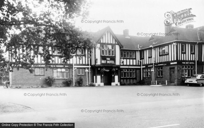 Photo of Chandler's Ford, The Hut Hotel c.1960