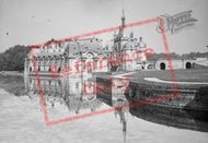 Chateau De Chantilly 1938, Chantilly
