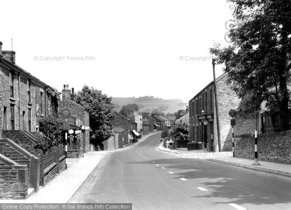 Photo of Chapel En Le Frith, Market Street c.1940