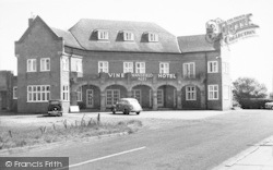 The Vine Hotel c.1960, Chapel St Leonards