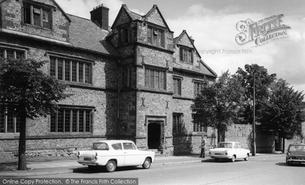 Photo of Chard, Chard School c.1965