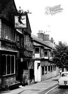 Choughs Hotel c.1960, Chard