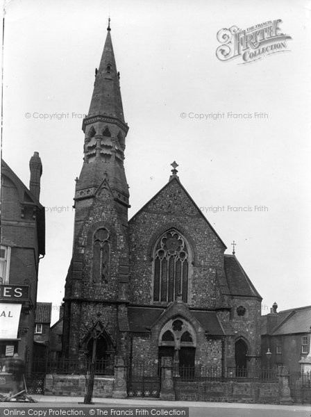 Photo of Chard, The Congregational Church c.1950