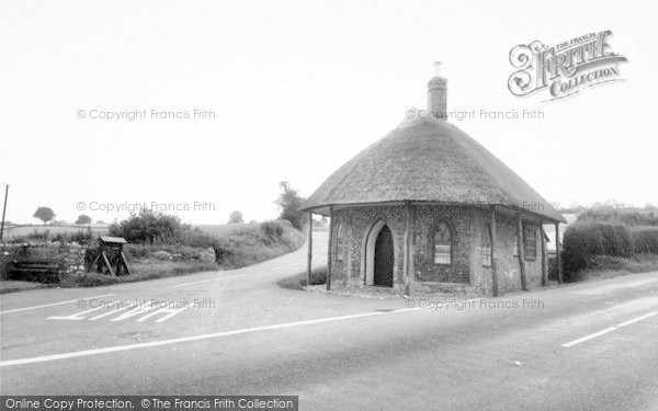 Photo of Chard, The Toll Old House c.1965