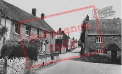 Tytherleigh Road c.1960, Chardstock