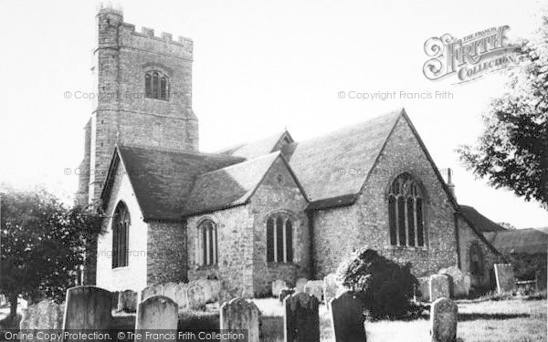 Photo of Charing, St Peter's Church c.1965