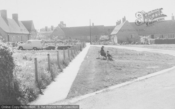 Photo of Charlbury, c.1960