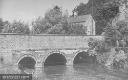 The Bridge c.1950, Charlbury