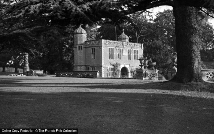 Photo of Charlecote, Charlecote Park Gatehouse c.1950