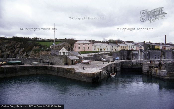 Photo of Charlestown, Harbour 1985