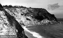 The Cliffs c.1955, Charlestown
