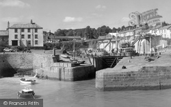 The Harbour 1958, Charlestown
