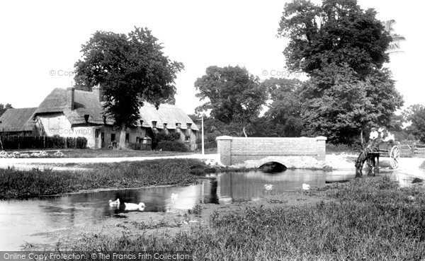 Photo of Charlton, Village 1908