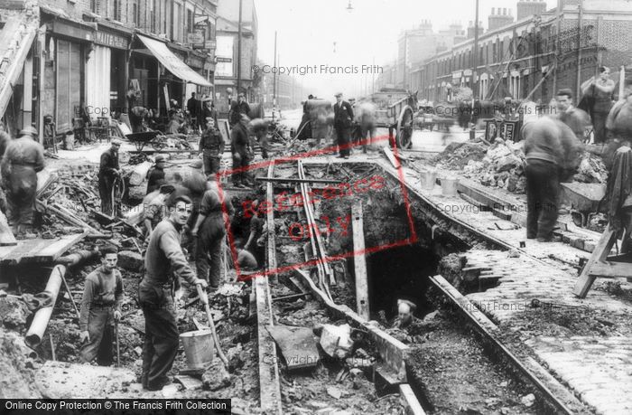 Photo of Charlton, War Damaged Tram Tracks, Woolwich Road 1940