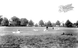 Recreation Ground 1904, Charlwood