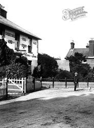 The Sun Inn 1906, Charlwood