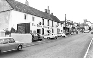 The Queens Arms c.1965, Charmouth