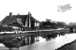 The River Stour 1906, Chartham