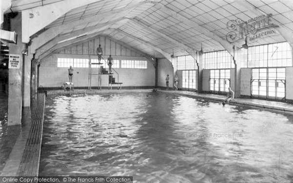 Photo of Chatham, Buckmore Park, The Swimming Pool c.1960