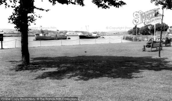 Photo of Chatham, Riverside Gardens c.1965