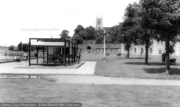 Photo of Chatham, Riverside Gardens c.1965