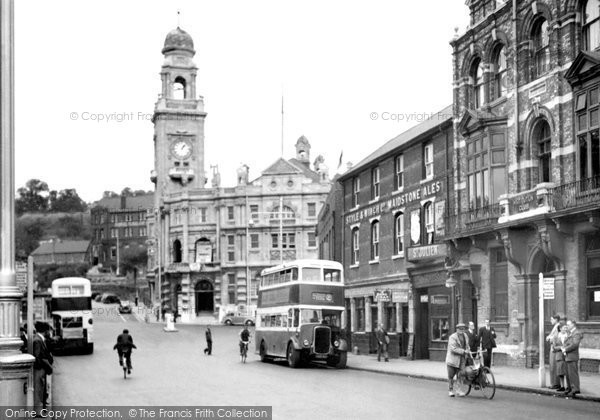 Photo of Chatham, Town Hall And Military Road c.1955