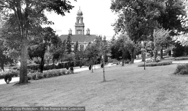 Photo of Chatham, Town Hall Gardens c.1960