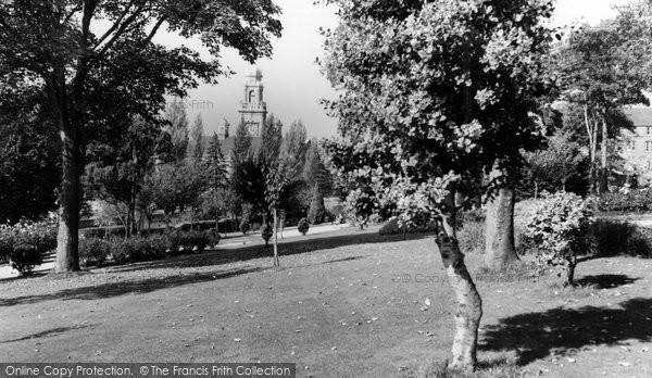 Photo of Chatham, Town Hall Gardens c.1965