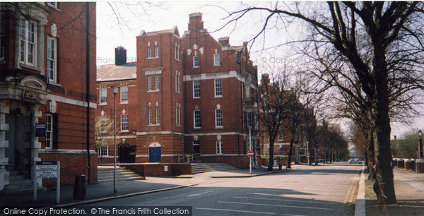 Photo of Chatham, University Of Greenwich 2005