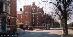 University Of Greenwich 2005, Chatham