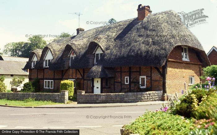 Photo of Chawton, Thatched Cottage c.1990