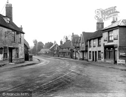 The Village 1928, Chawton