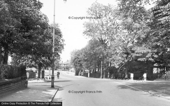 Photo of Cheadle Hulme, Albert Road Corner c.1960