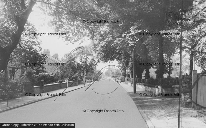 Photo of Cheadle Hulme, Cheadle Road c.1960
