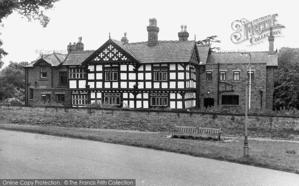 Photo of Cheadle Hulme, Hulme Hall c.1960