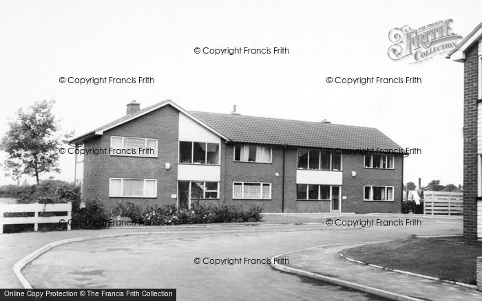 Photo of Cheadle Hulme, The Estate c.1965