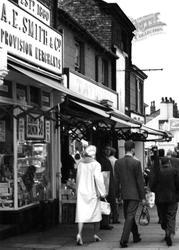 Shopping On High Street 1962, Cheadle