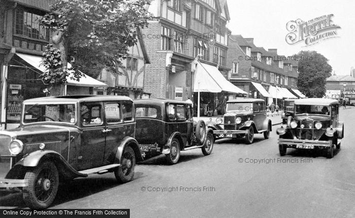 Photo of Cheam, Driving On The Broadway 1932