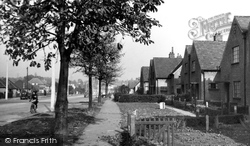 Lower Oldfields Road c.1955, Cheam