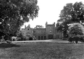 Nonsuch Mansion 1927, Cheam