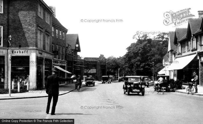 Photo of Cheam, Policeman Directing The Traffic 1932