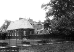 School Chapel 1904, Cheam