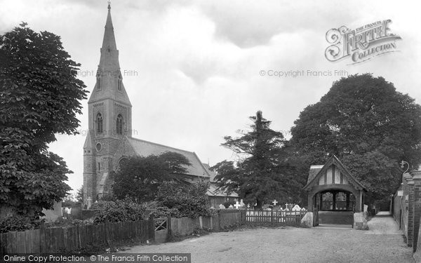 Photo of Cheam, St Dunstan's Church And Lychgate 1925