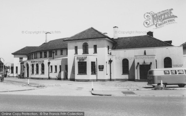 Photo of Cheam, The Queen Victoria c.1960