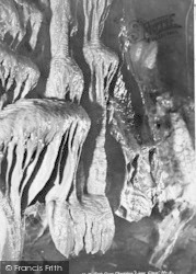 Cox's Cave, The Lion's Claws c.1930, Cheddar