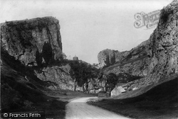 Entrance To Gorge 1908, Cheddar