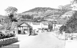 Weeks Filling Station c.1950, Cheddar