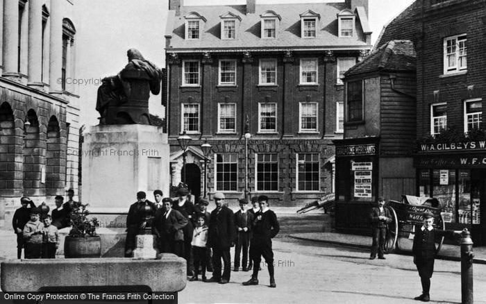 Photo of Chelmsford, Boys By Tindal Statue, Tindal Square 1906